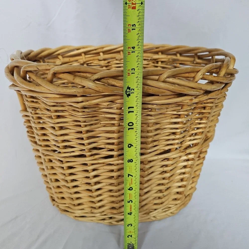 Large Wicker Woven Basket 13x16x14 - Decorative Storage Bin‎ with Handles